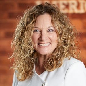 Meet your Posher, Kristine
